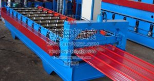 渤海900型彩钢压瓦机2016年末出售